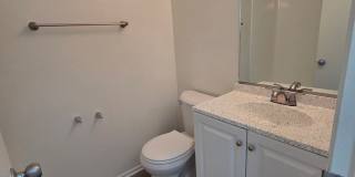170 Amberway Apartments Gallery 11