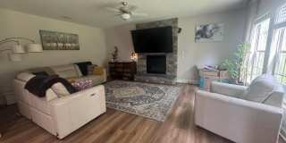 HOUSE FOR RENT Gallery 1