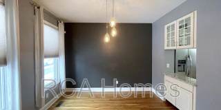 232 East Saint Joseph Street - 1 Gallery 3