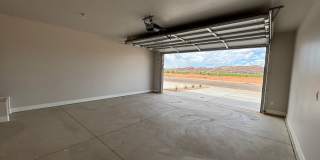 4 BEDROOM SANDHOLLOW TOWNHOME FOR RENT! Gallery 37