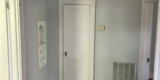 303 King Street Gallery 27