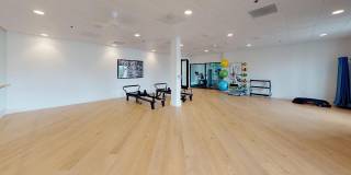 The Plaza at Sherman Oaks Gallery 18