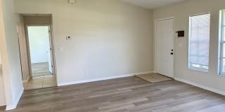 414 SE 13th St. Cape Coral, FL 33990 Gallery 4