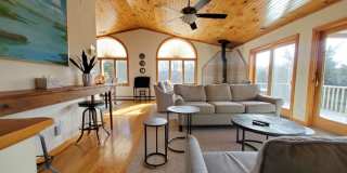 Winter Rental: Wingaerchic (Dog-friendly!) Gallery 6