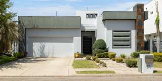 305 N Mockingbird Ave Gallery 1