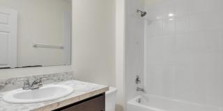 2538 SE Rock Springs Drive Gallery 5