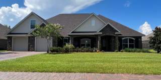 Gulf Breeze - Soundside Shores - 4 Bedroom, 2.5 Bathroom w/ office and lawn care included Gulf Breeze - Soundside Shores - 4 Bedroom, 2.5 Bathroom w/ office and lawn care included Gallery 1