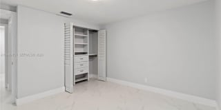 7144 Southgate Blvd Gallery 21