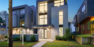 295A Glen Iris Drive Northeast - A Gallery 1