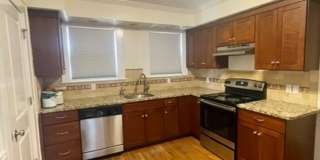 Fully Renovated Modern Apartments Gallery 15