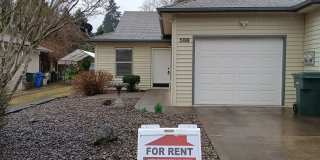 Outstanding Keizer Duplex is Ready For You! Gallery 1