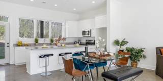 The Yarra Nashville Gallery 2