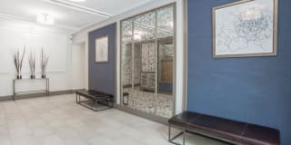 1900 Lamont Gallery 13