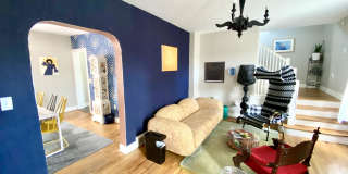 8035 John R Street Gallery 10