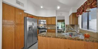 11010 W POINSETTIA Drive Gallery 16