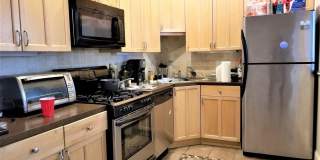 Nicely renovated 4 bed unit near BU and the Green Line. Gallery 35