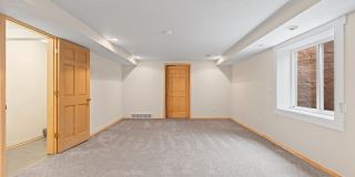 918 East Windfield Place - 918 Gallery 13