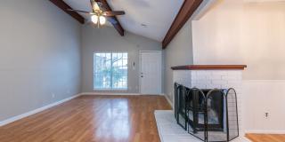 2 Bed | 1.5 Bath East Tulsa with Spacious Back yard! Gallery 33