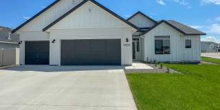 12633 Dovekie Street Gallery 1
