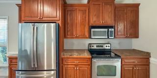 Well-Maintained 4 Bed 2.5 Bath Home with a Pool Gallery 20