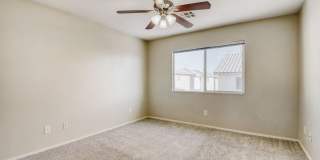 Mountains Edge - 3 bedroom, 2.5 bath cul-de-sac home! Gallery 19