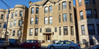 904 Montrose Gallery 1