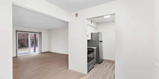 Oval Spring Apartments Gallery 36