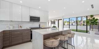 1931 NE 186th Dr Gallery 7