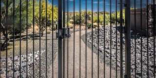 Gorgeous 4 Bed + den Single Level Home in gated community in North Peoria with RV Gate / BBQ!! Gallery 37