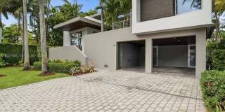 125 Hampton Ln Gallery 2