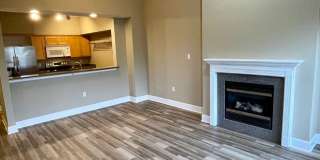 Spacious 2 Bed, 2 Bath Condo Spacious 2 Bed, 2 Bath Condo Gallery 1