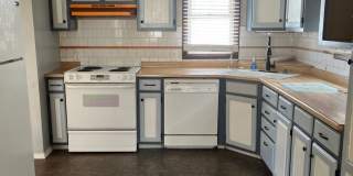 Two Bedroom 1 Bathroom House for Rent! Gallery 4