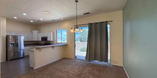Contemporary 3 Bedroom 2 Bathroom Home Located In NW Albuquerque! Gallery 10