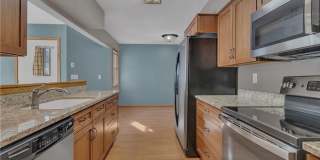 Stunning 3 bed 2 Bath House in Willmar, Available 09/01! Gallery 1