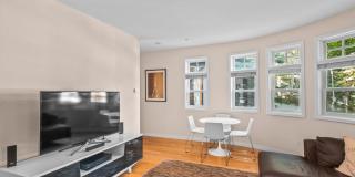 66 Alpine Court Gallery 38