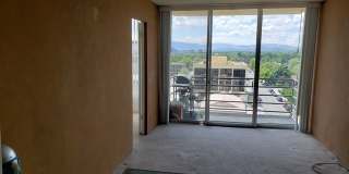 <b>12th floor One Bedroom Condo on the River<br><br> Gallery 5