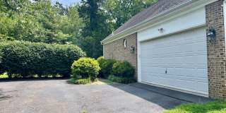 41 MENLOUGH Drive Gallery 6
