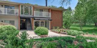 Huntington Square Gallery 8