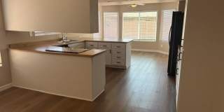 7237 W Sunnyside Drive Gallery 3