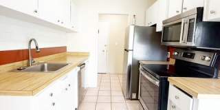 924 Shorewood Drive - B-16B-16 Gallery 6