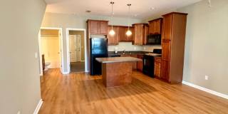 Modern 3/3 Condo | Prime Tallahassee Location Modern 3/3 Condo | Prime Tallahassee Location Gallery 1