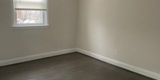 922 DARTMOUTH Road Gallery 14
