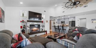 100 Bayou Point Gallery 26