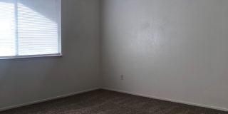 Love Where You Live - 2 Weeks Free Rent! Beautiful Home in Turlock Gallery 11