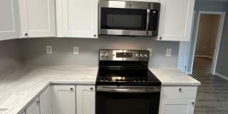 2B/1 BA House in Lakeland North neighborhood of Auburn, $2,100/mo. 2B/1 BA House in Lakeland North neighborhood of Auburn, $2,100/mo. Gallery 9