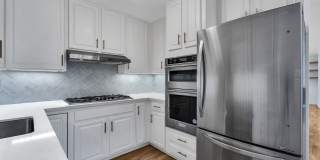 Noe Valley/Dolores Heights: Luxury Condo w/ Expansive Private Deck & 2 Car Parking Gallery 17