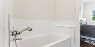 135 Cedar Street unit: 105 Gallery 24