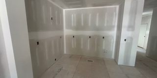 1111 Tree Street Gallery 6