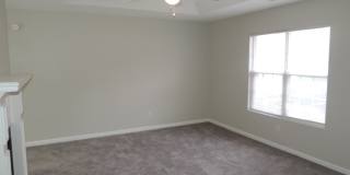 3881 Crest Drive Gallery 34