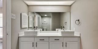 The Ava and Aria Gallery 34